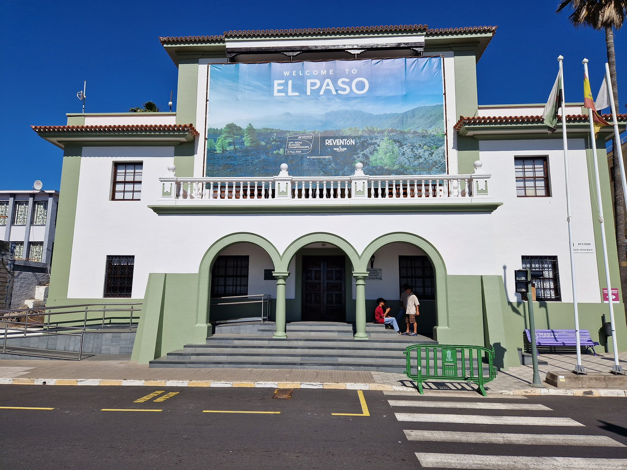 The self-sufficient municipal swimming pool in El Paso will not be a reality either, according to the PP.